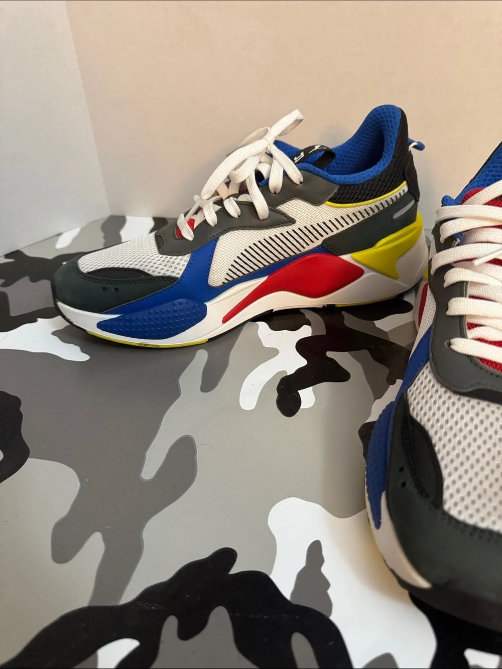 Men’s Multicolor Athletic Sneakers - Blue, Red & Yellow
